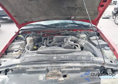 2002 Chevrolet S-10 Ls z USA, uszkodzony, nr VIN 1GCDT13W82K121381